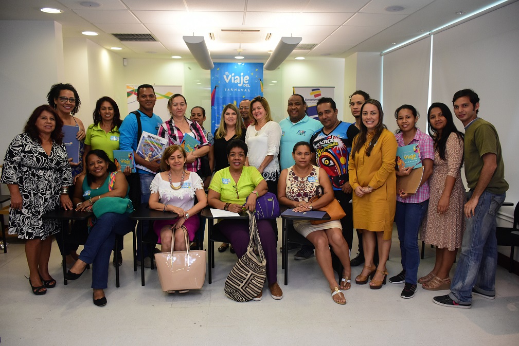 ‘El Viaje del Carnaval’ emprende su segundo vuelo con docentes de Barranquilla