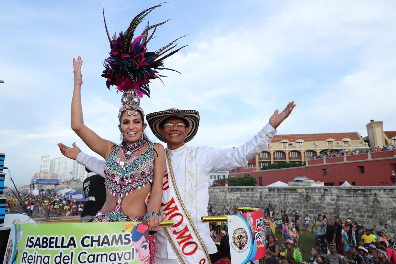 Los Reyes del Carnaval de Barranquilla conquistaron con su alegría Cartagena